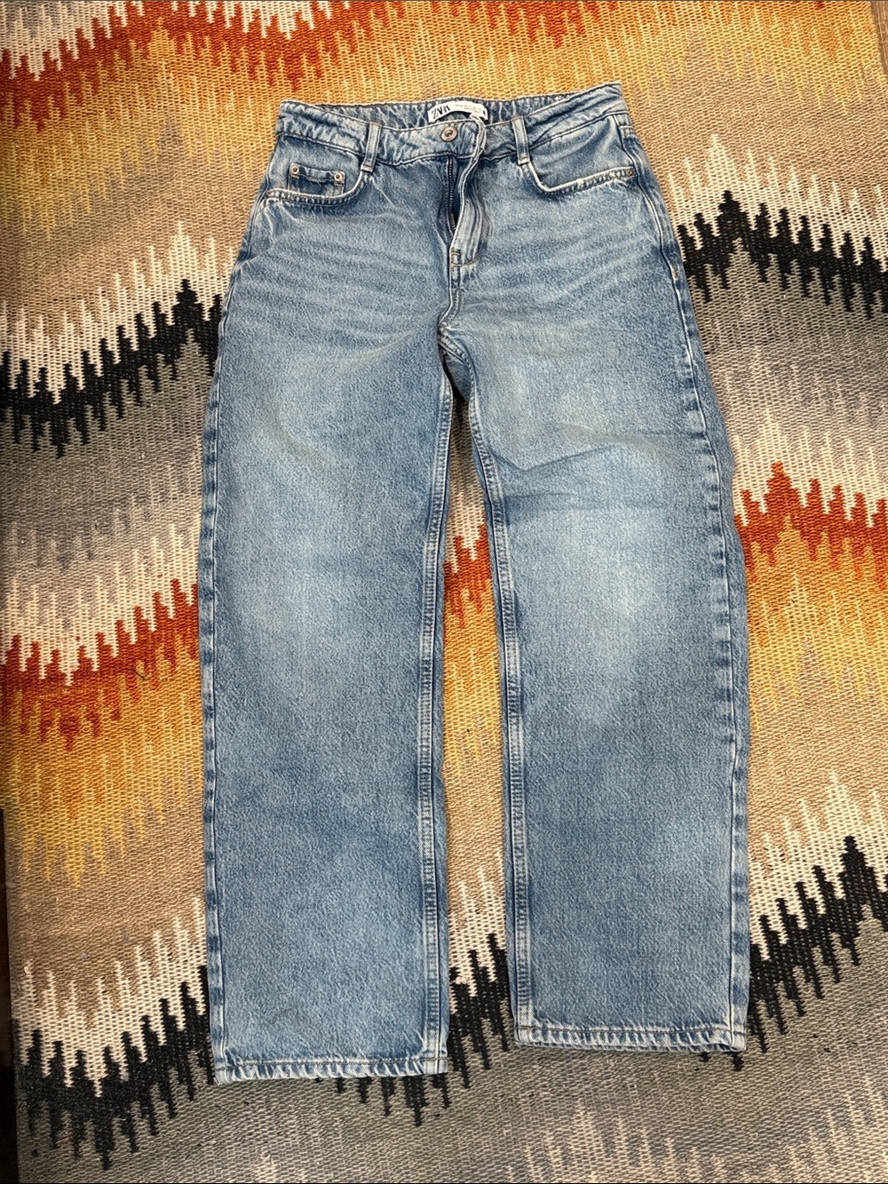 NWOT Classic Straight Leg ZARA Denim Sz 0